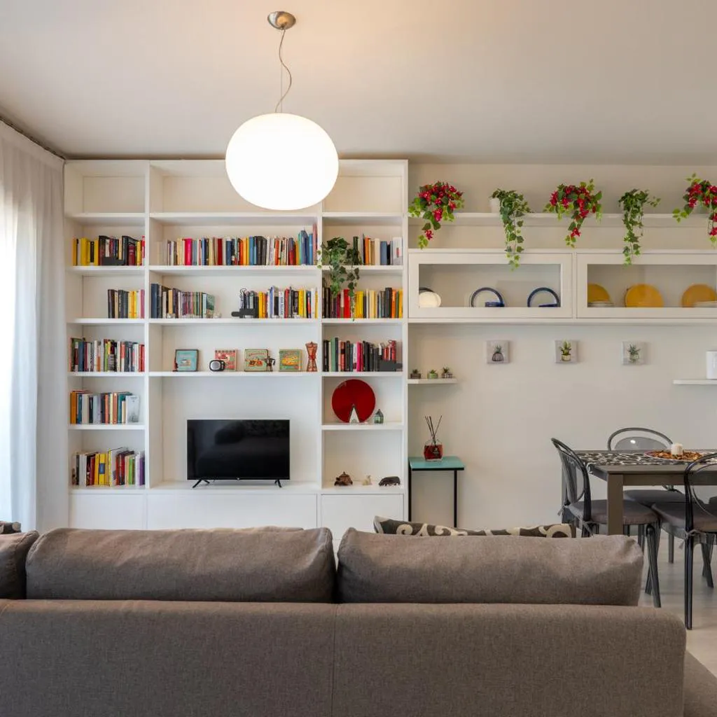 Photograph of B-Square Venice Apartment