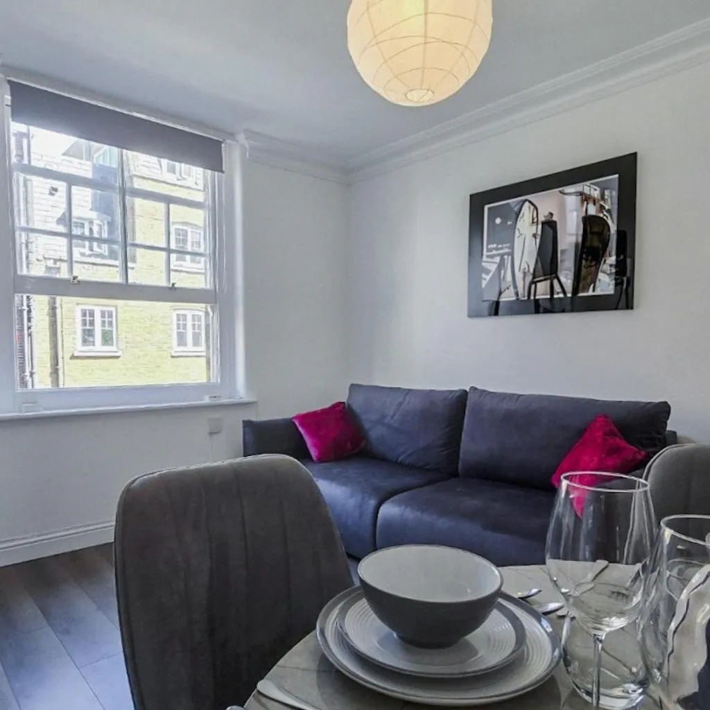 Photograph of Covent Garden Stunning Flat