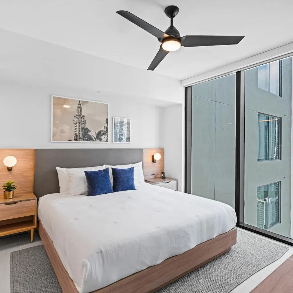 Photograph of NEW Luxurious Apartment Floor 35th - Miami's heart