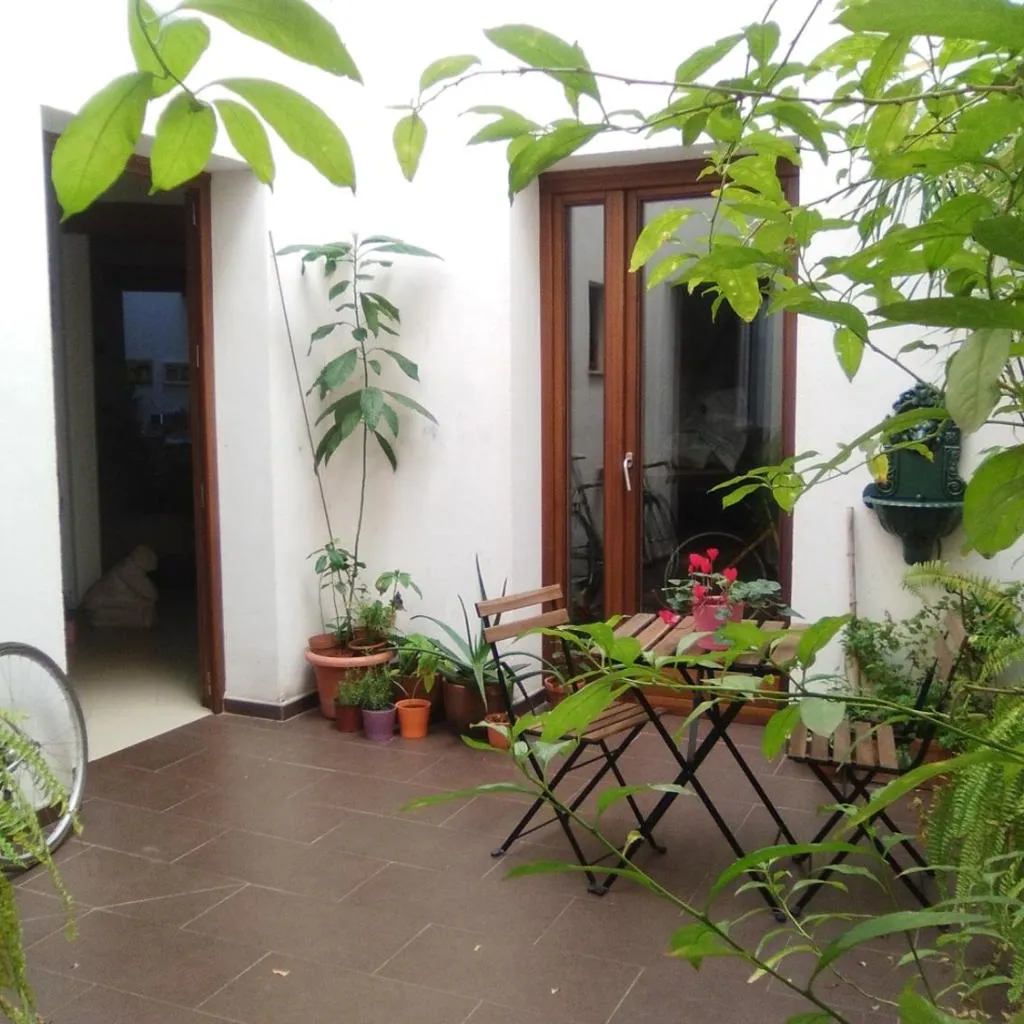 Photograph of La Farándula Casa completa con Patio y terraza Centro