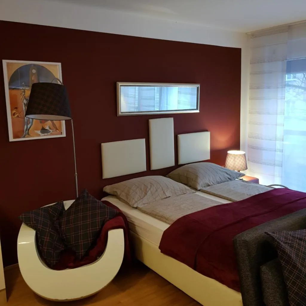 Photograph of BullsLiving Kaisermühlen Apartment Erni next to UNO City