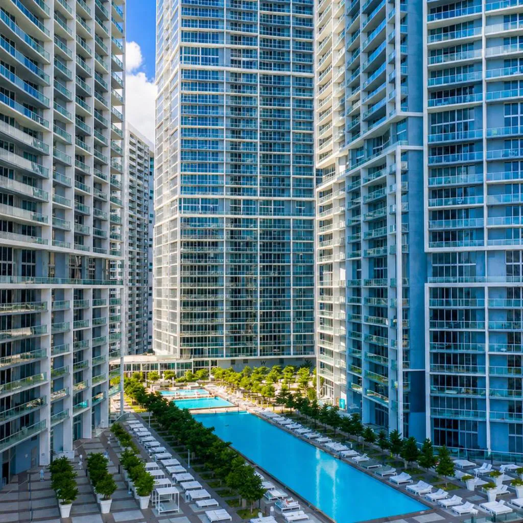 Photograph of Icon Brickell Boutique Residences by IliosRentals