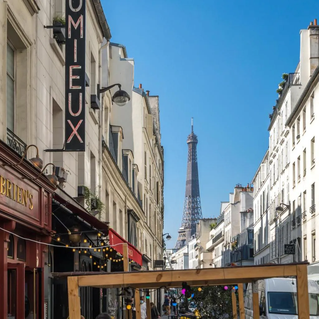 Photograph of Quiet & Cosy Studio near Eiffel Tower