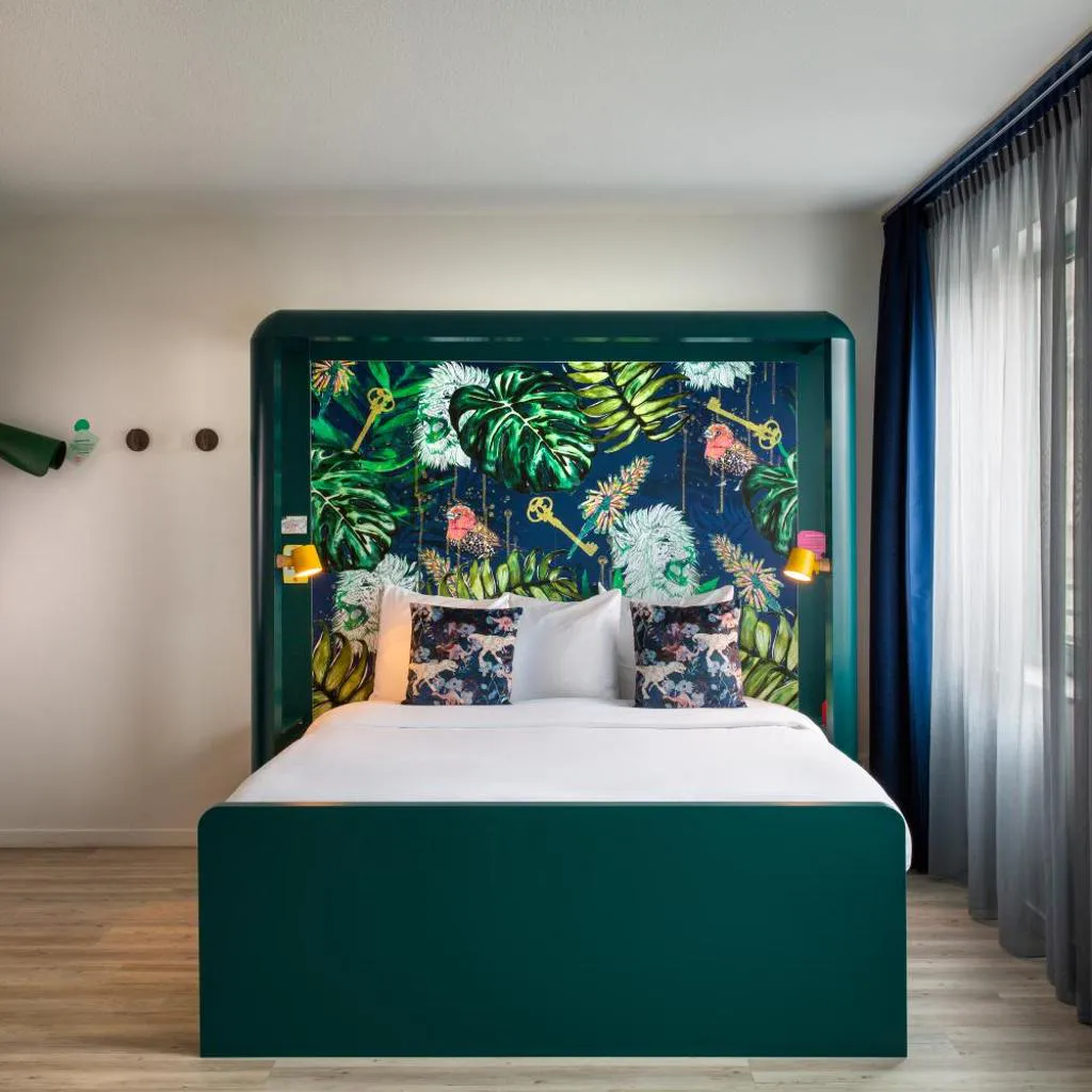 Photograph of B&B HOTEL Brussels Centre Louise