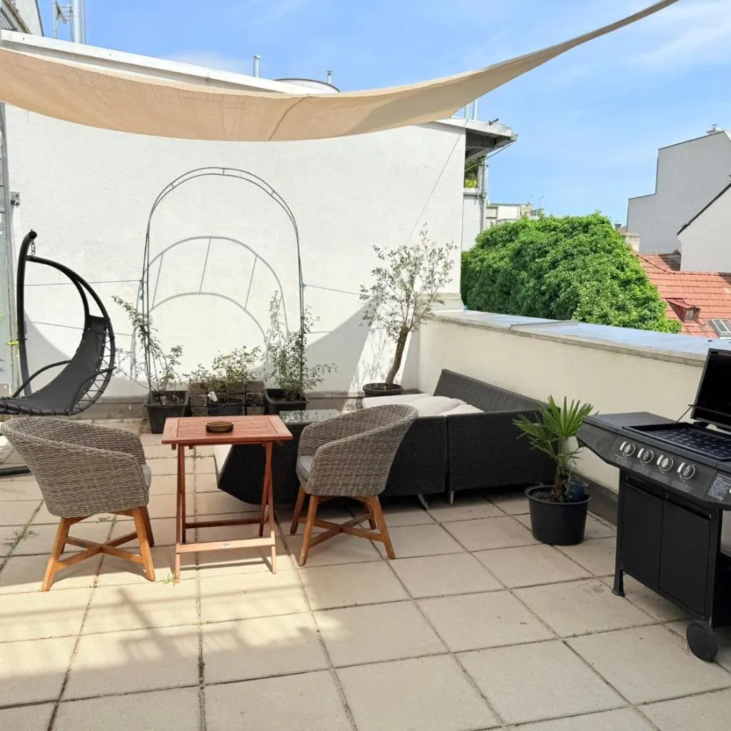 Photograph of Terrassentraum für 2