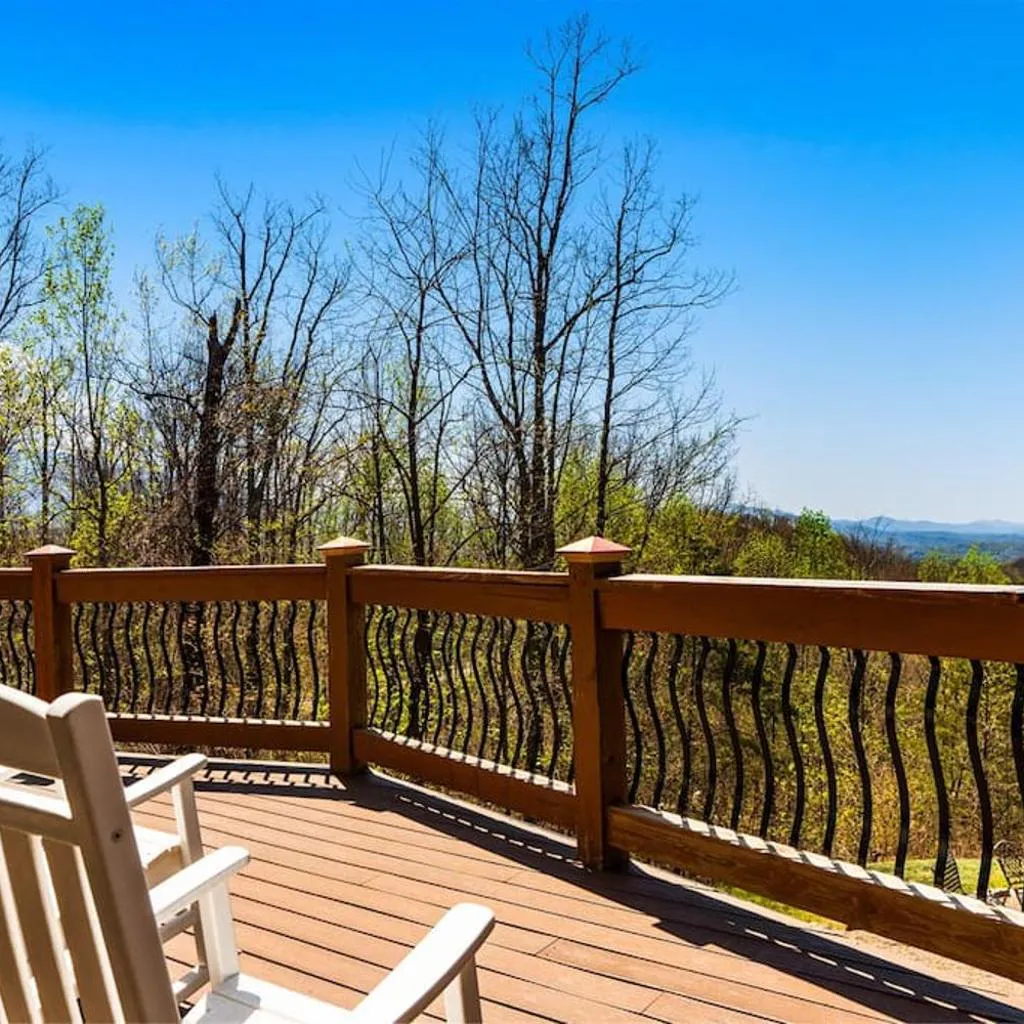 Photograph of Cherokee - Lodge w - MtnViews- October Deals-HotTub-Fire Pit-GameRm