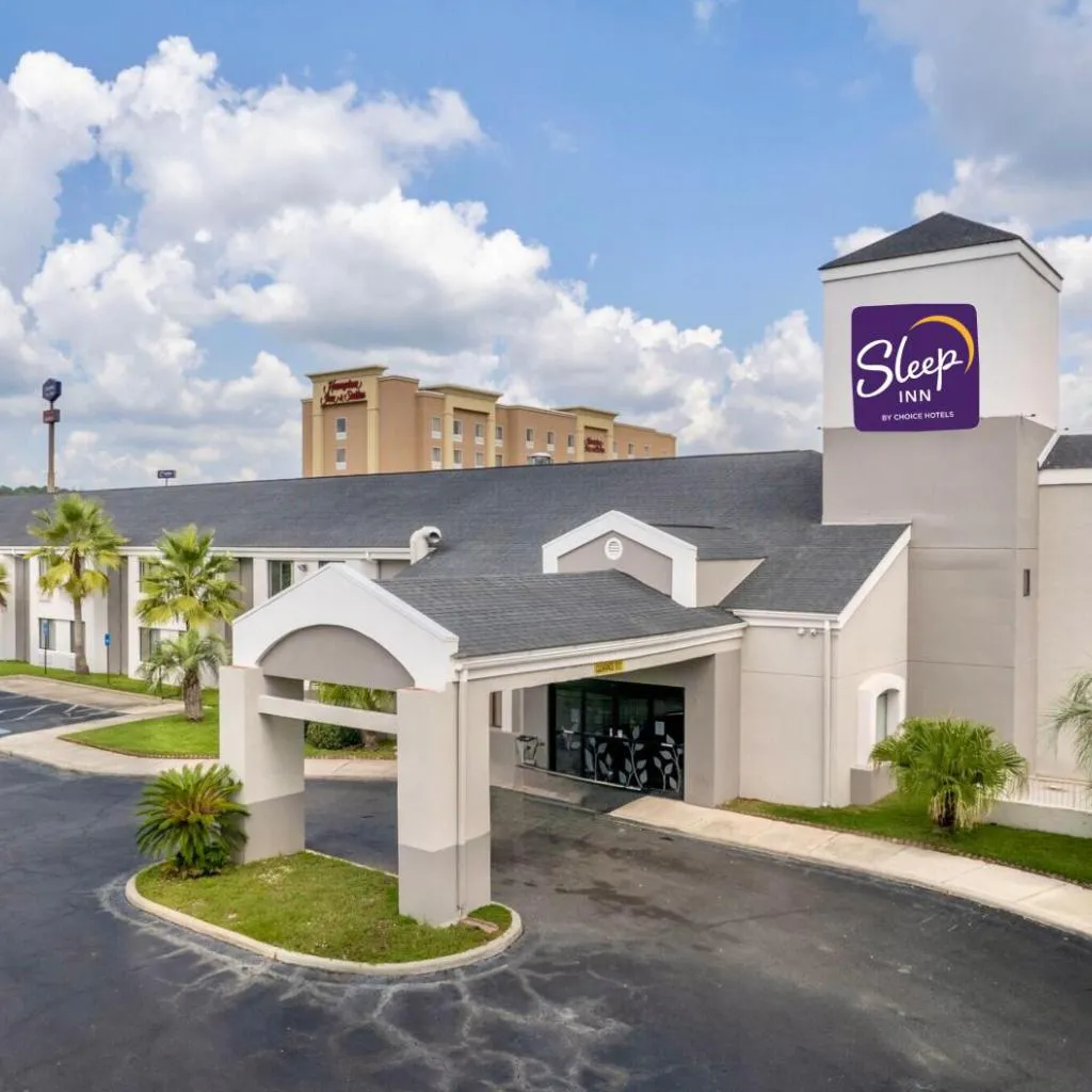 Photograph of Sleep Inn Savannah Gateway I-95