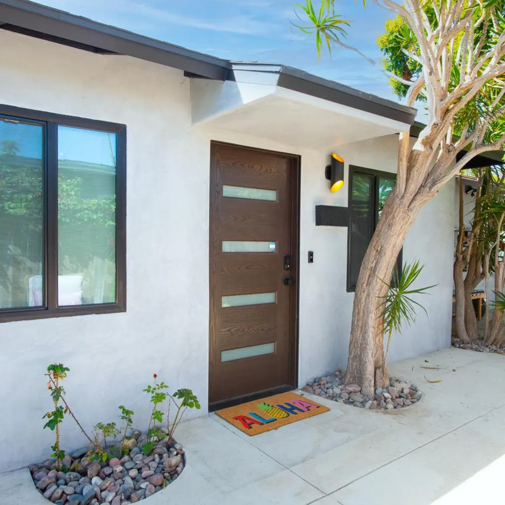 Photograph of Modern Ocean Beach Apartment