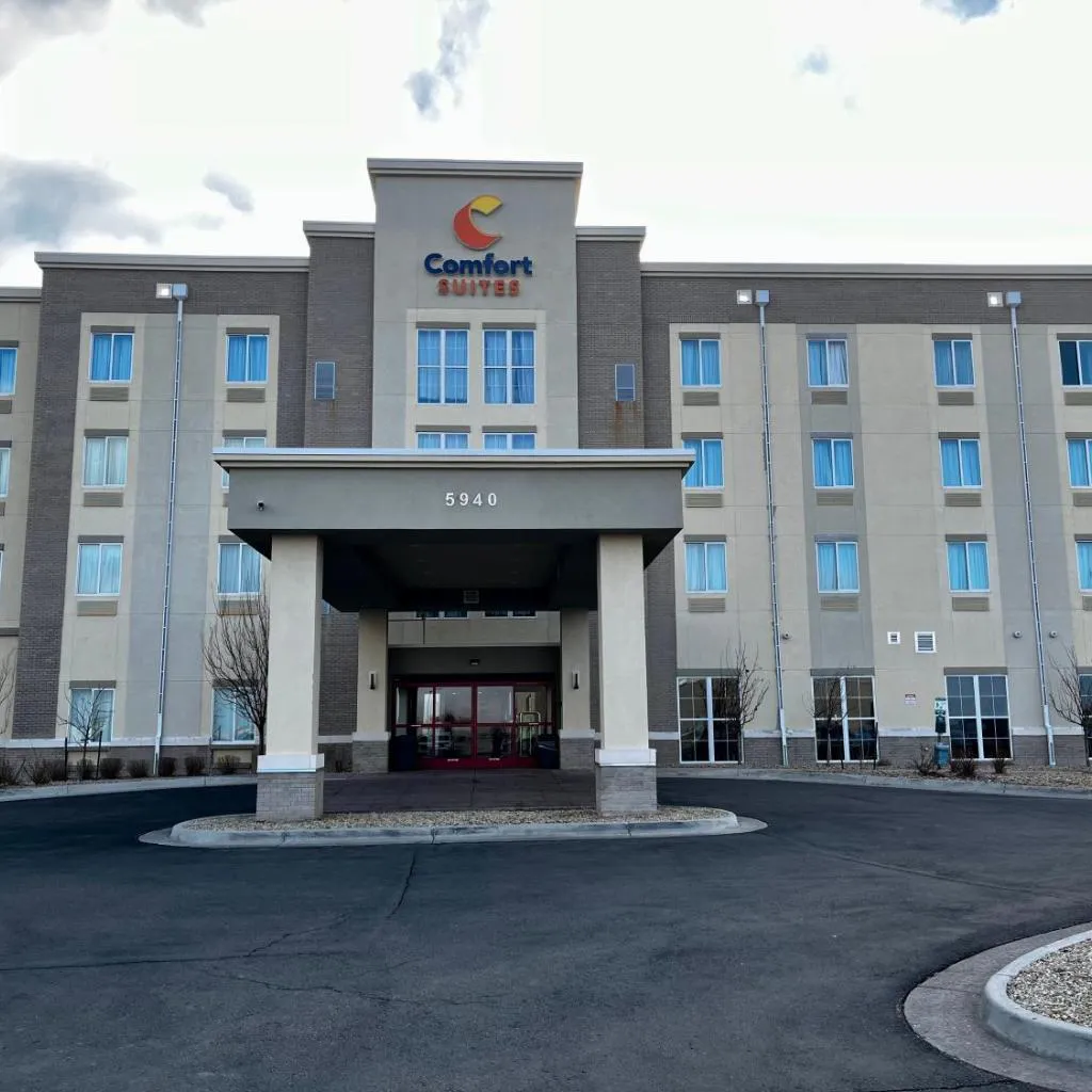 Photograph of Comfort Suites Denver International Airport