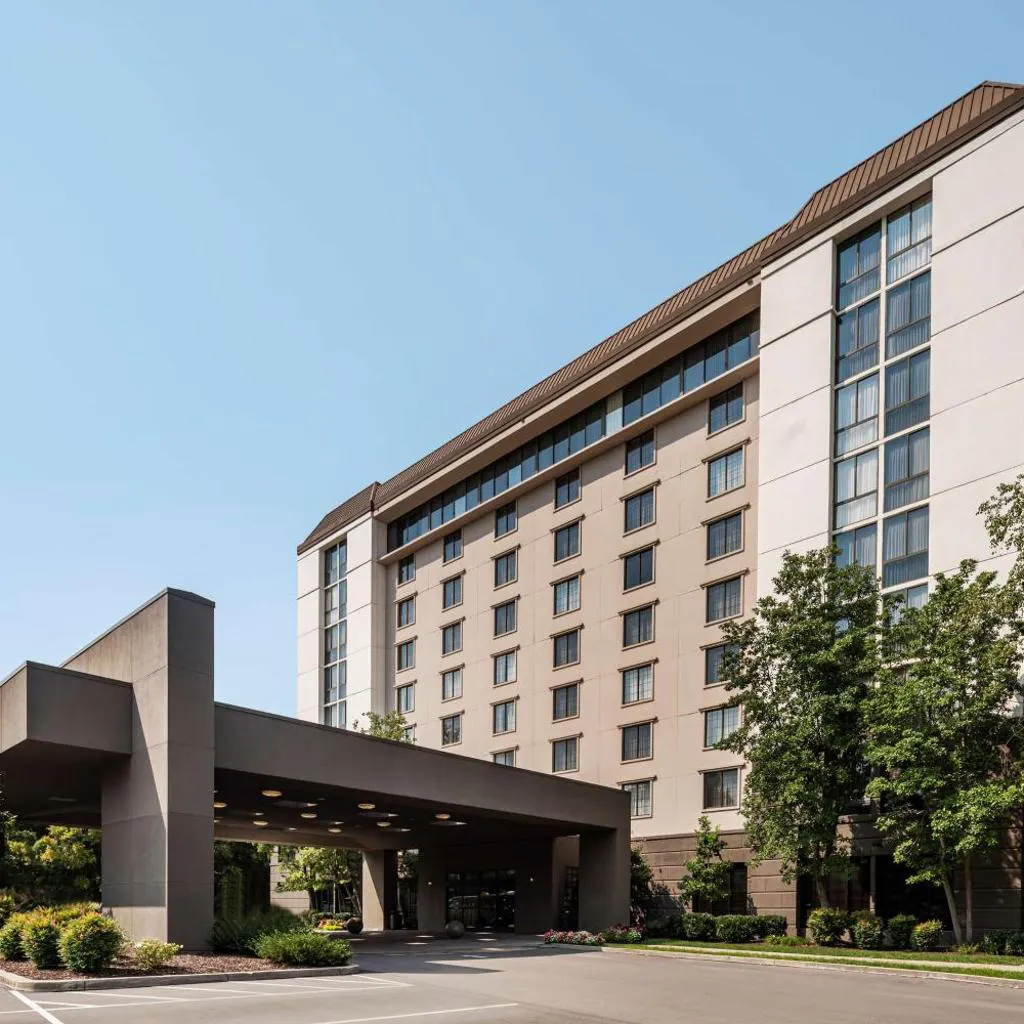 Photograph of Embassy Suites by Hilton Nashville Airport