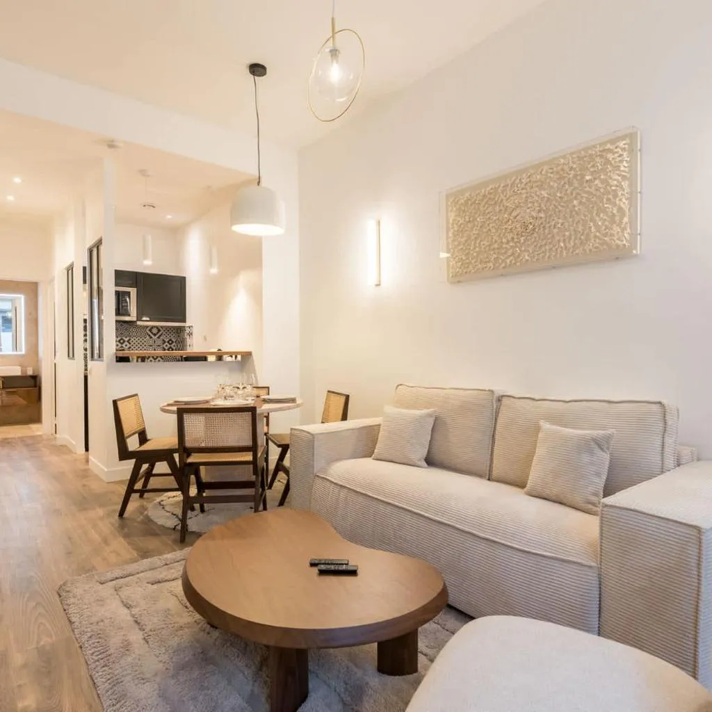 Photograph of Elégant appartement à deux pas du Moulin Rouge