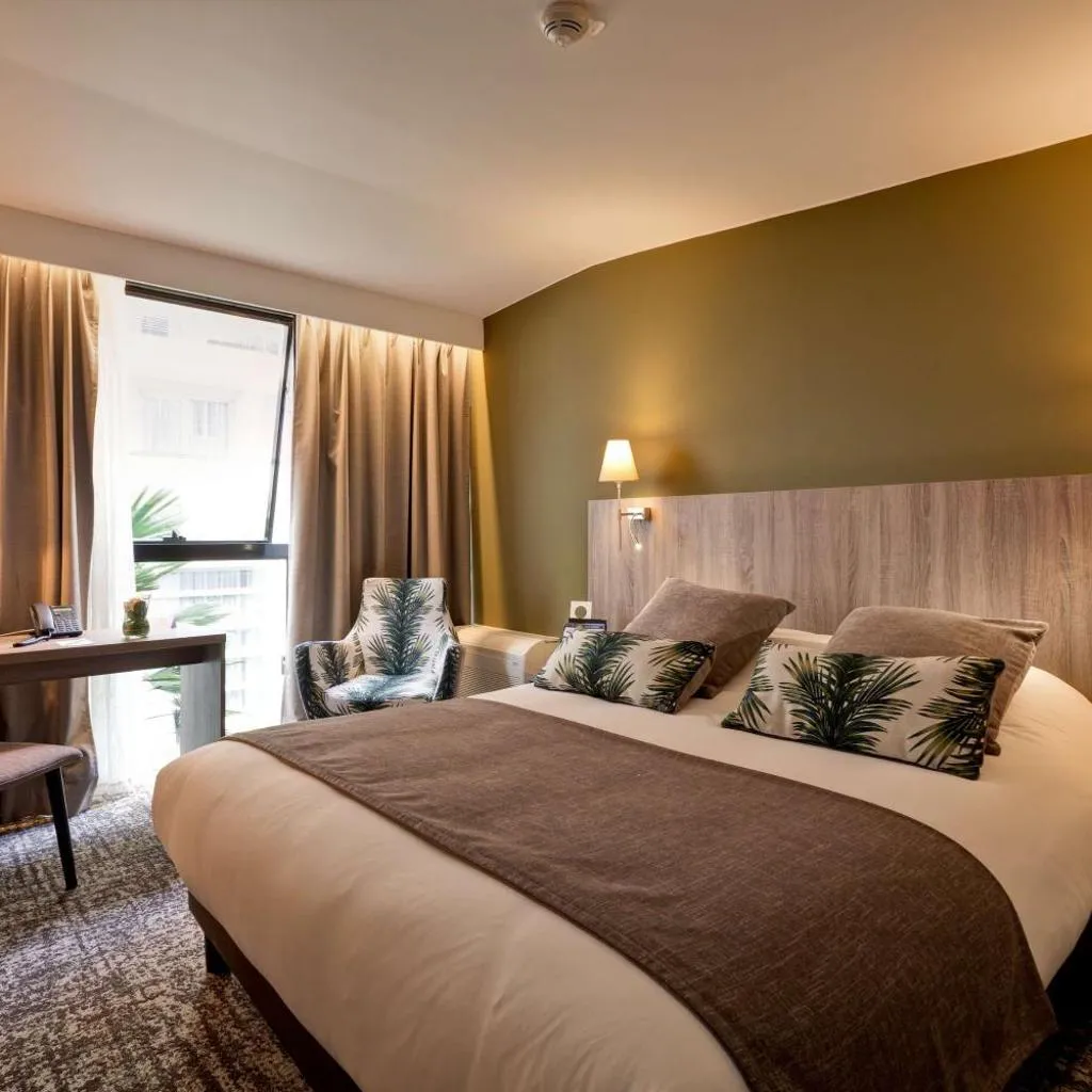 Photograph of Best Western Crequi Lyon Part Dieu