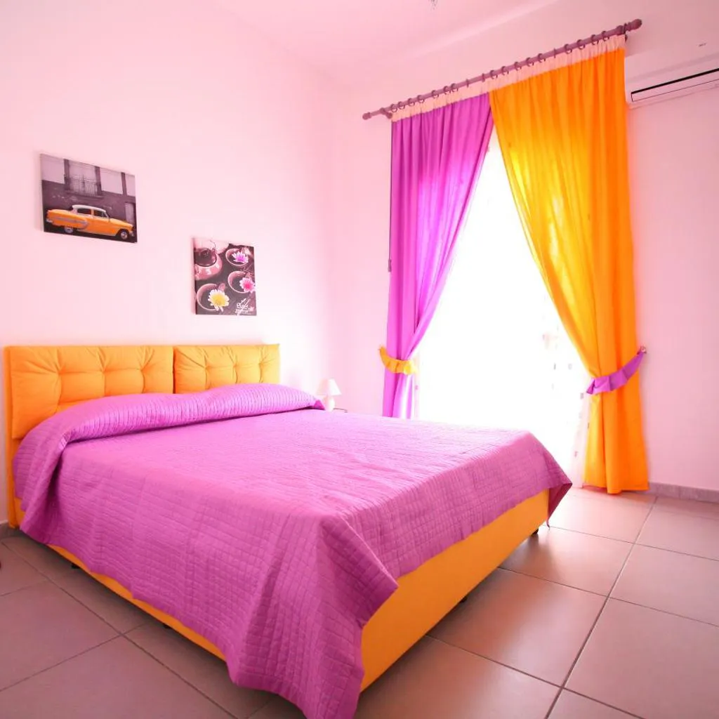 Photograph of Megaride Santa Lucia
