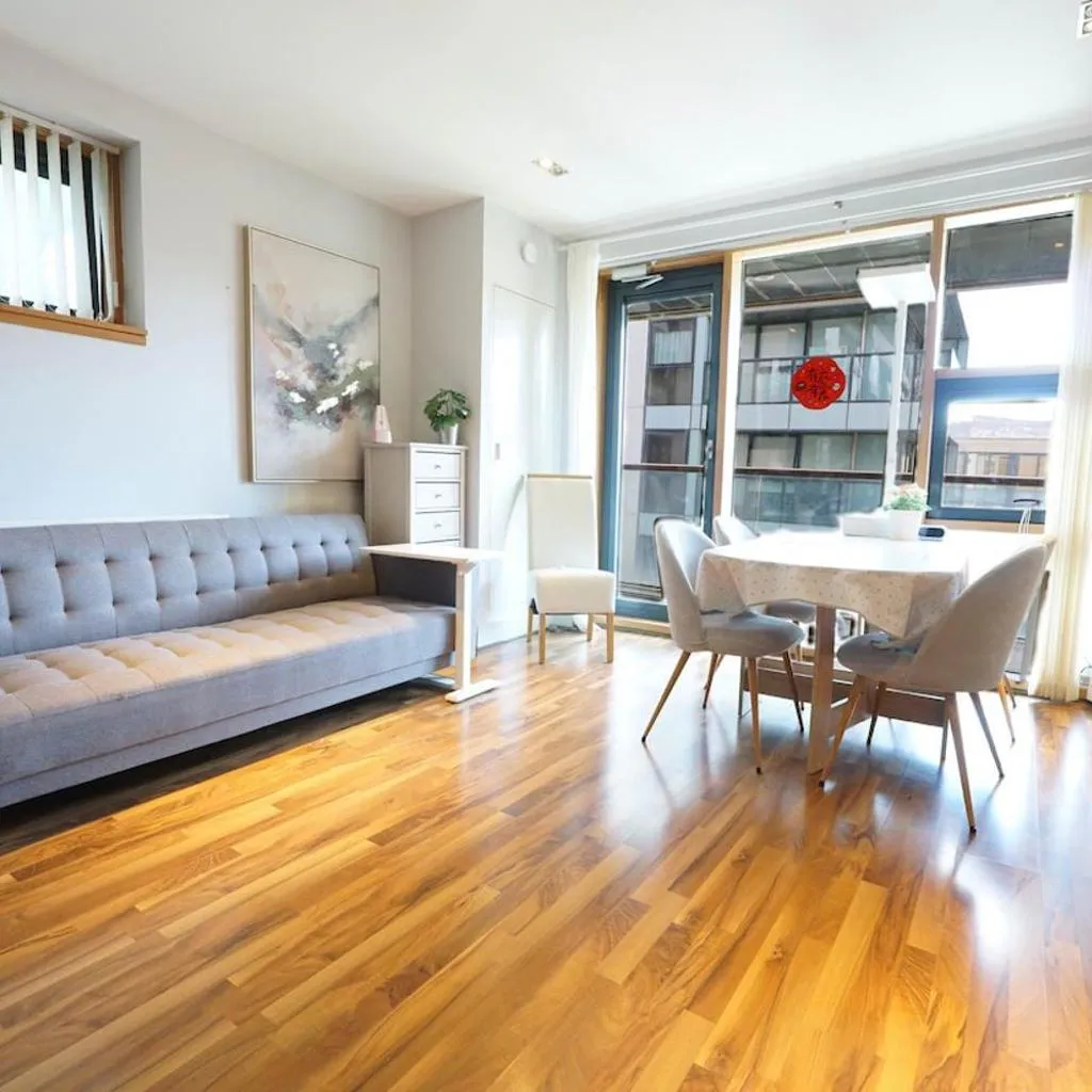 Photograph of Cozy Entire Apartment Near Marley Park, Luas & M50