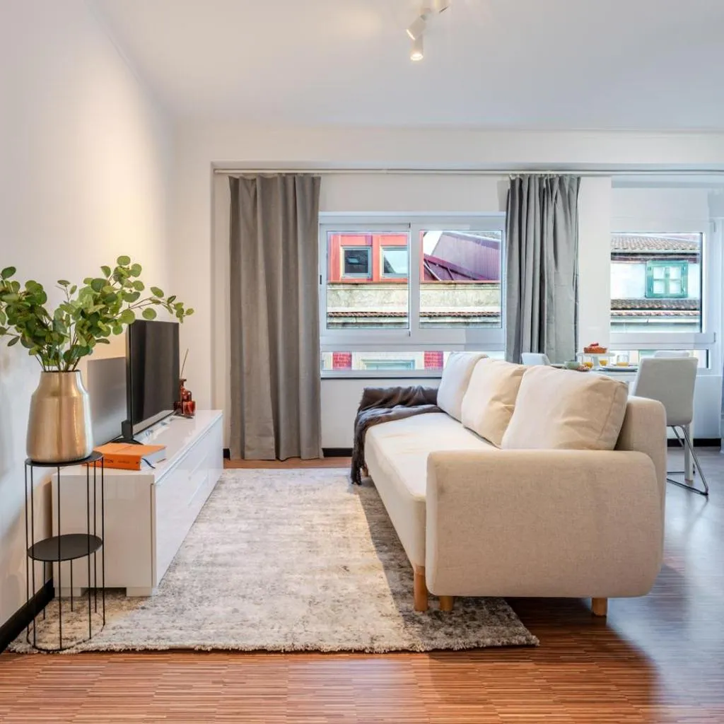 Photograph of Duplex Studio in Art District by HostWise
