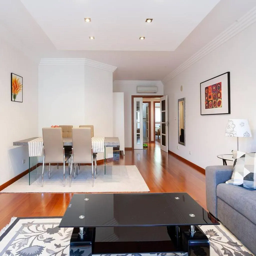 Photograph of luxury lisbon apartment T2