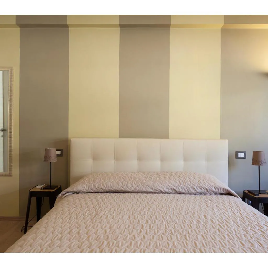 Photograph of Alex's Guest House