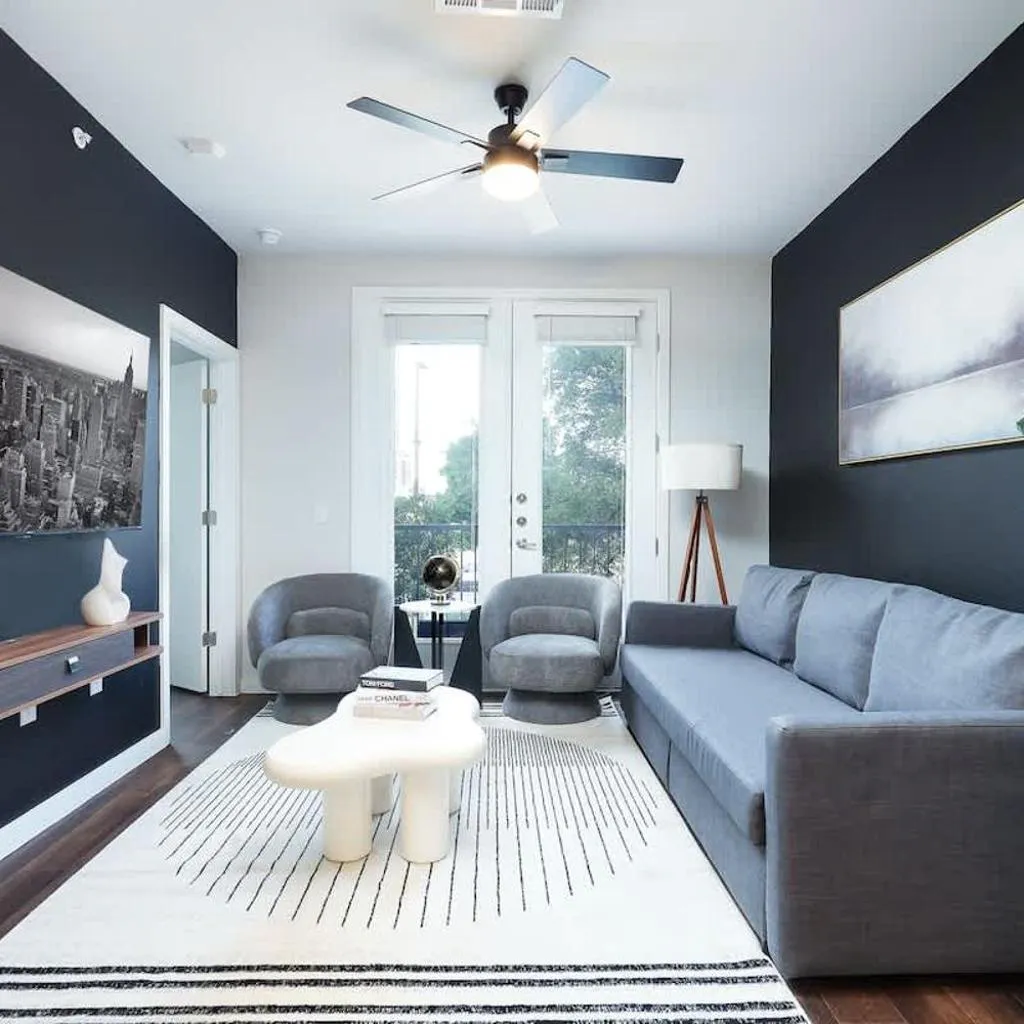 Photograph of 1BR Escape-w Parking, Near Riverwalk & Conv Ctr