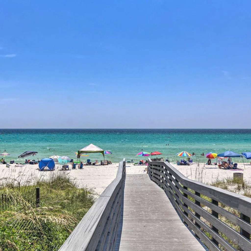 Photograph of Walk to Waves, 3BR w/ Game Room, Sleeps 9