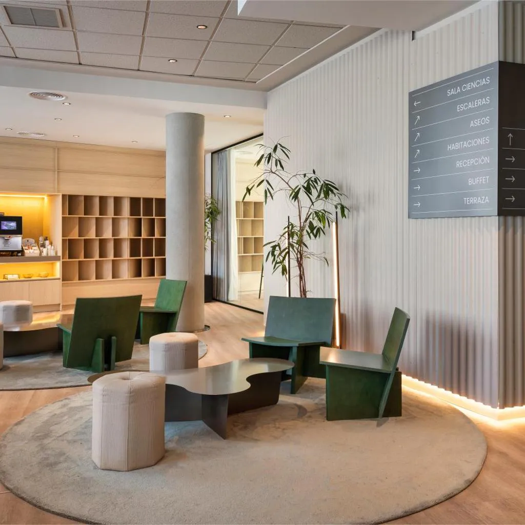 Photograph of B&B HOTEL Valencia Arena