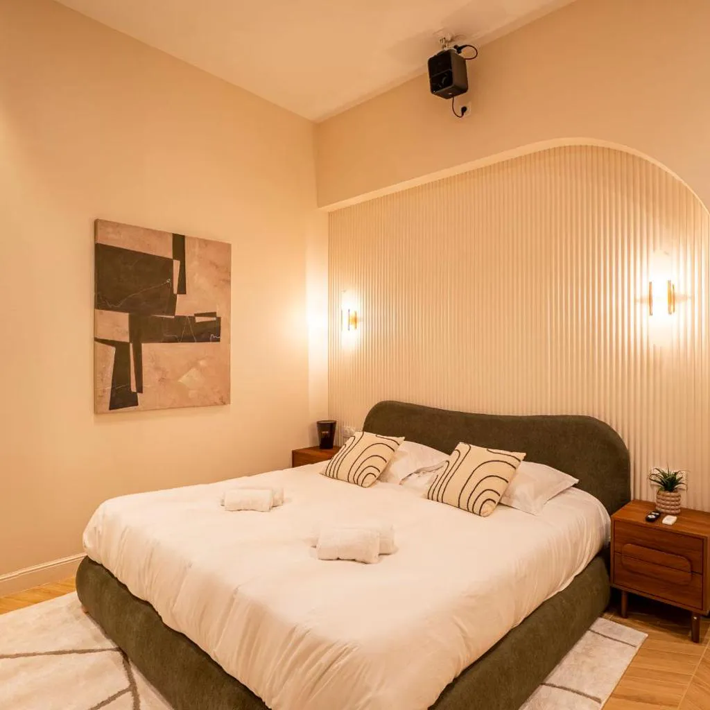 Photograph of Beautiful Studio in Bordeaux with Wifi
