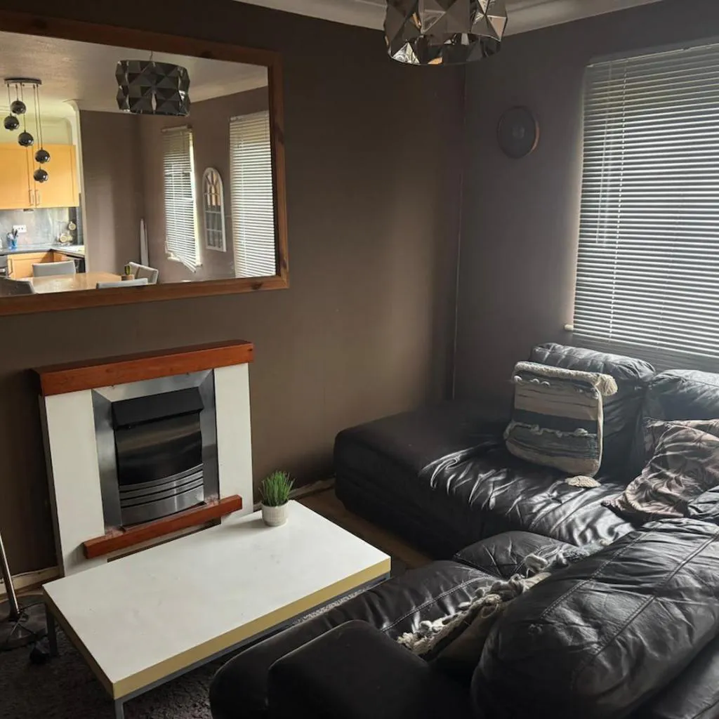 Photograph of Stylish 2-Bed Apt, Great East London Location