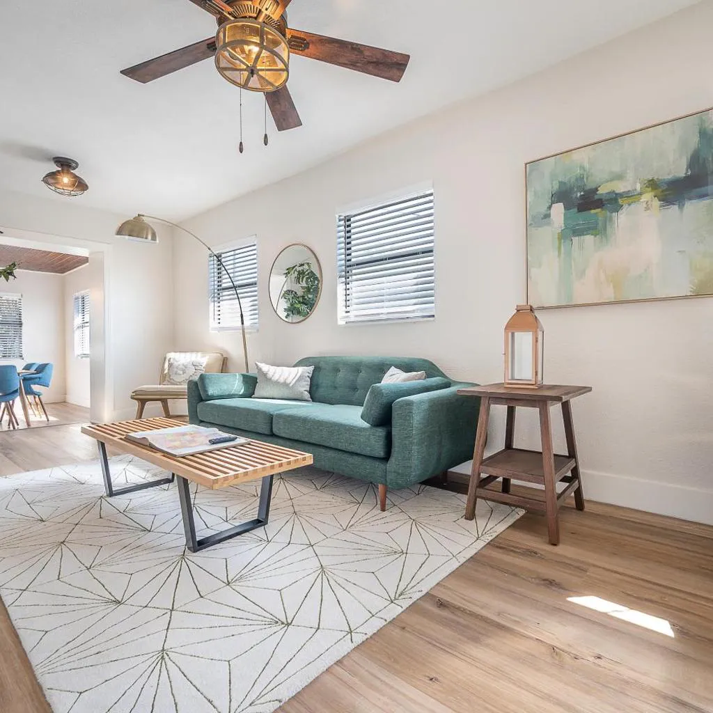 Photograph of Newly Renovated | Minutes to Riverwalk & Beaches | Tampa Heights