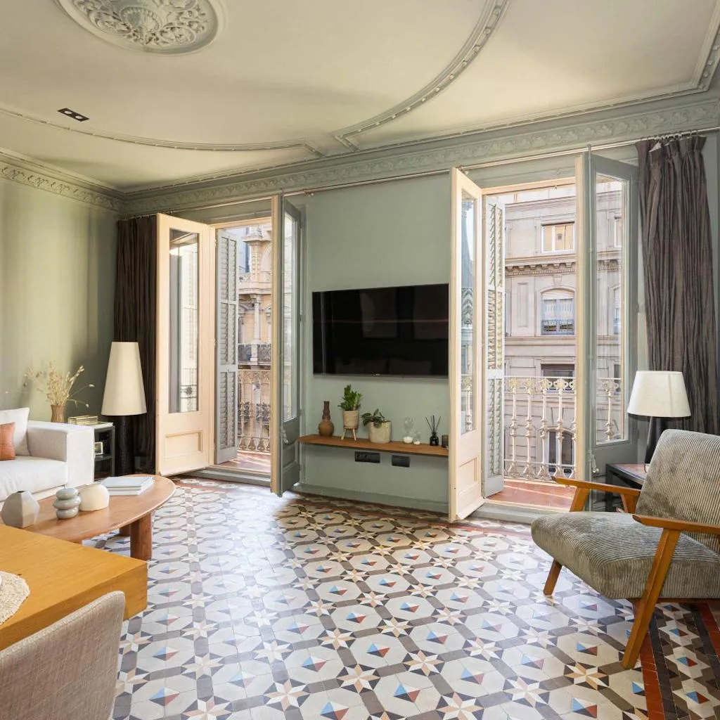 Photograph of Unique Rentals - Luxurious Oasis
