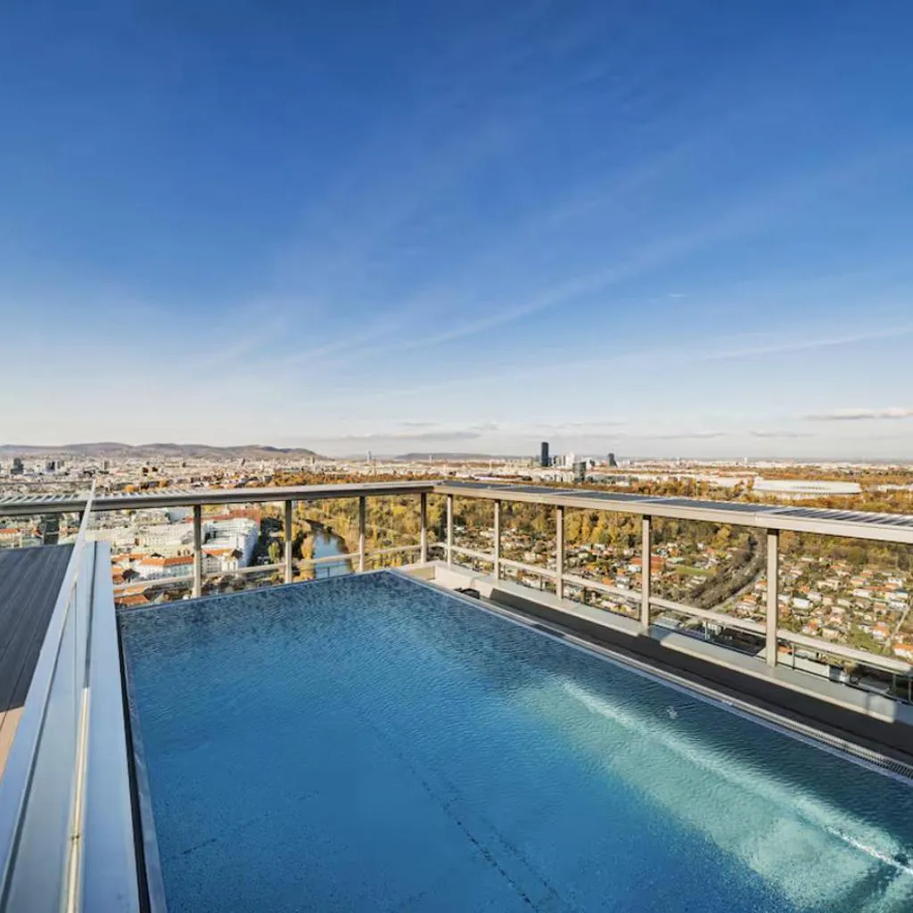 Photograph of Skyline Apartment with SkyPool and Free Parking