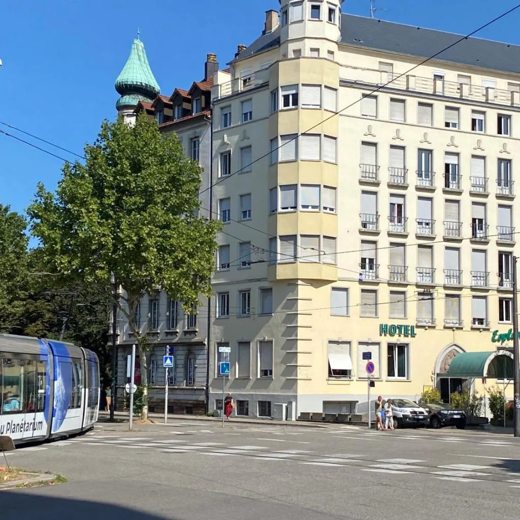 Photograph of Hotel Esplanade