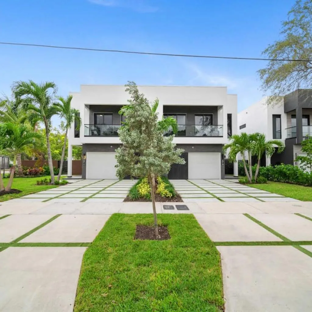 Photograph of The Elements Home with 2 Pools