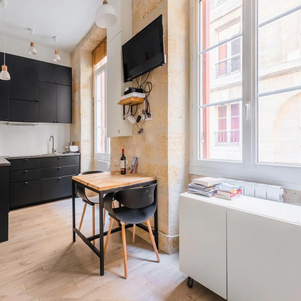 Photograph of Le COSY - Rue Ausone