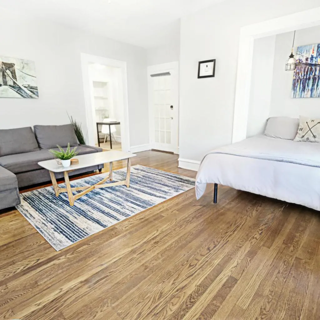 Photograph of The 1920s Mainstay Studio Flat on Lower Greenville