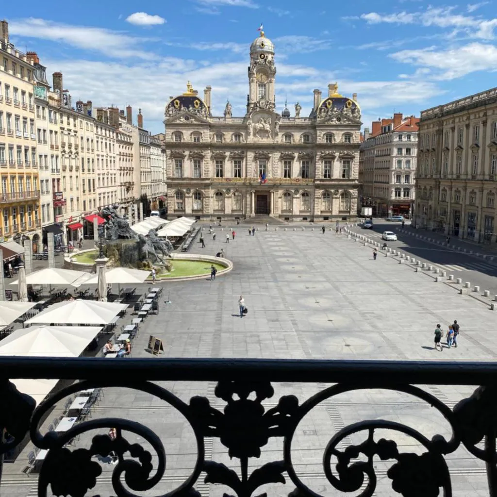 Photograph of Collection Terreaux - No 3 Vue sur la place w AC