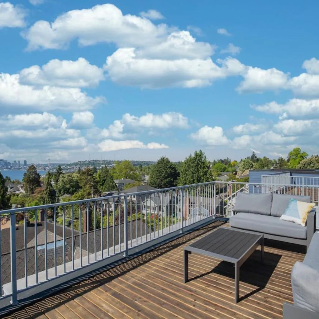 Photograph of Rooftop Patio with Waterview, Private Garden & Grill 3BR 3BA- Modern Cityscape