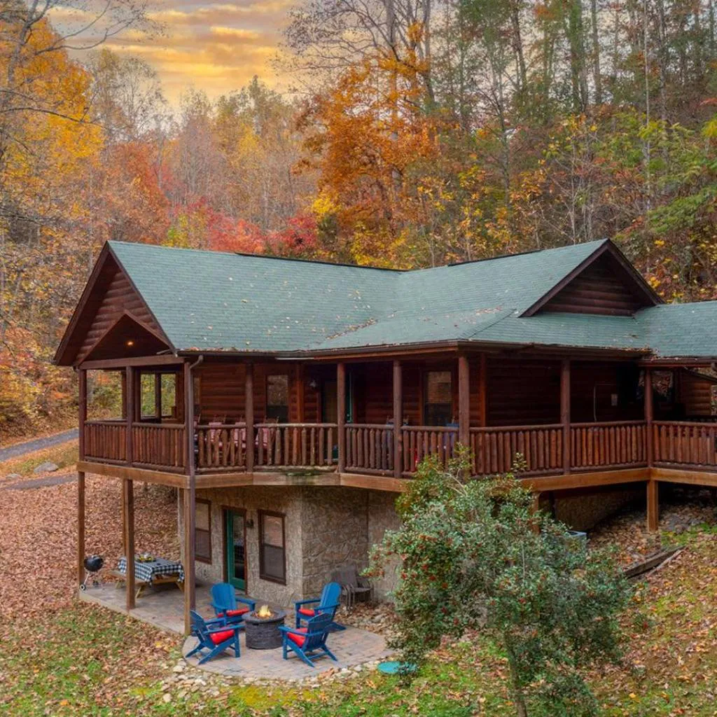 Photograph of Gatlinburg Mountain Heaven Retreat