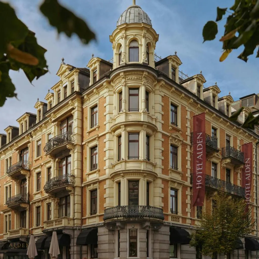 Photograph of Hotel Alden Splügenschloss Zürich - Leonardo Limited Edition