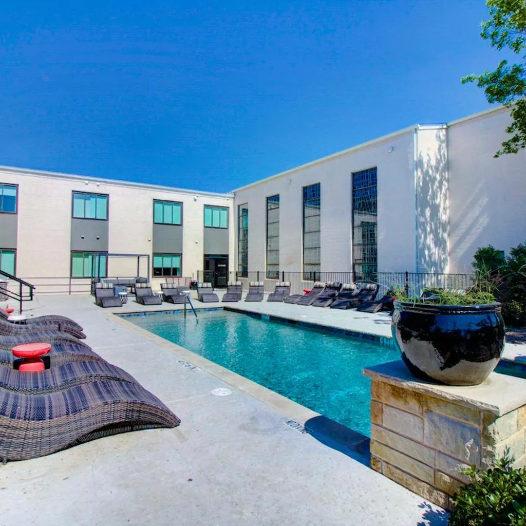 Photograph of The Bishop Arts Hotel by Qresorts