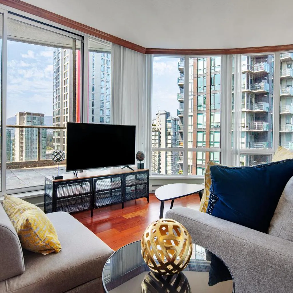 Photograph of Luxury 2BR Designer Apartment In The Heart Of Downtown!