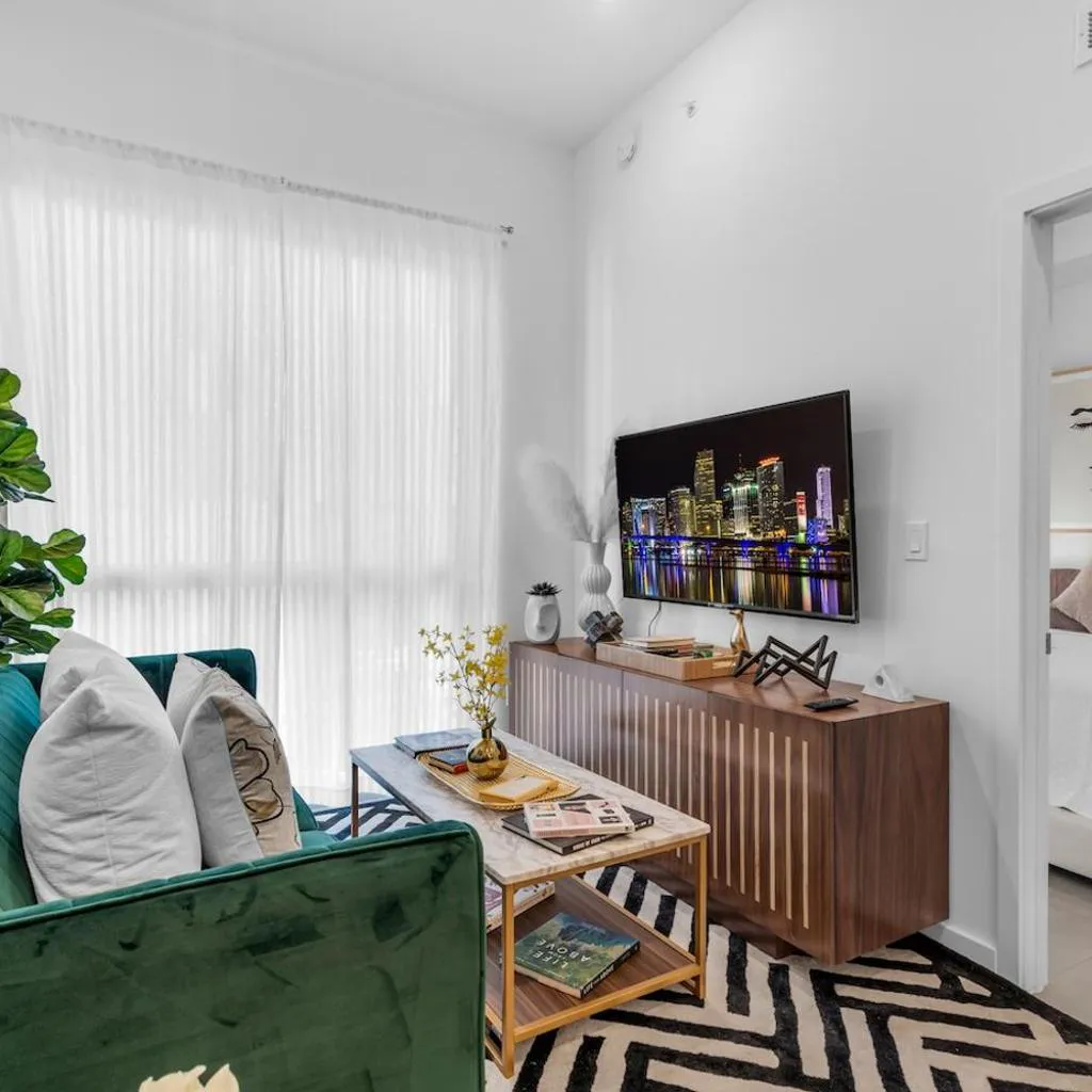 Photograph of Miami Magic Vibrant 2 Bedroom with Free Parking