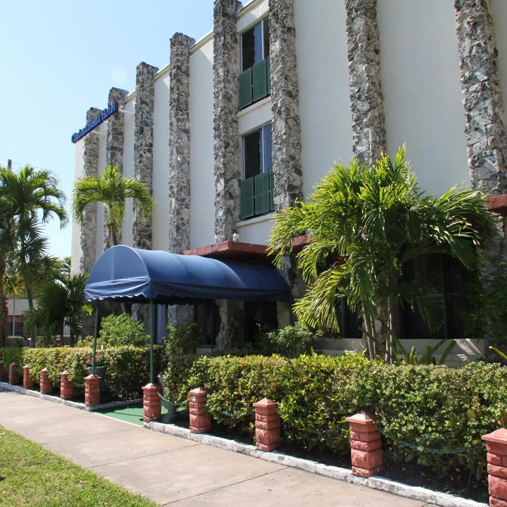Photograph of Hotel Chateaubleau