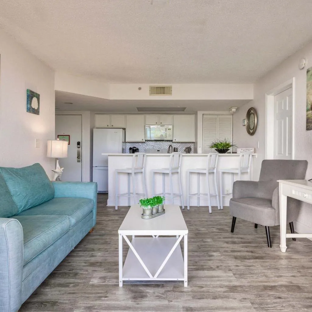 Photograph of Tortuga Suite at Sunrise Suites Resort - Heated Pool, Hot Tub & Free Parking