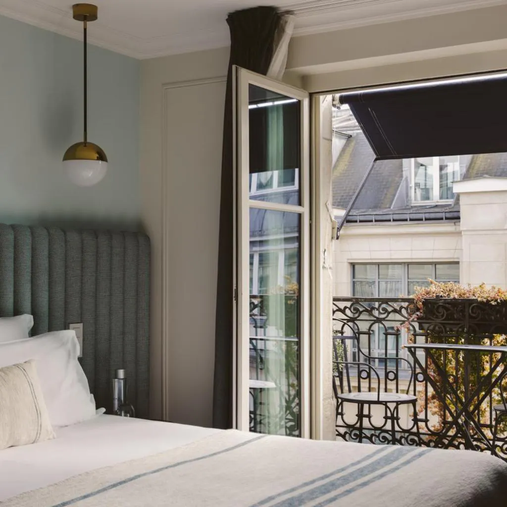 Photograph of Hotel Bachaumont