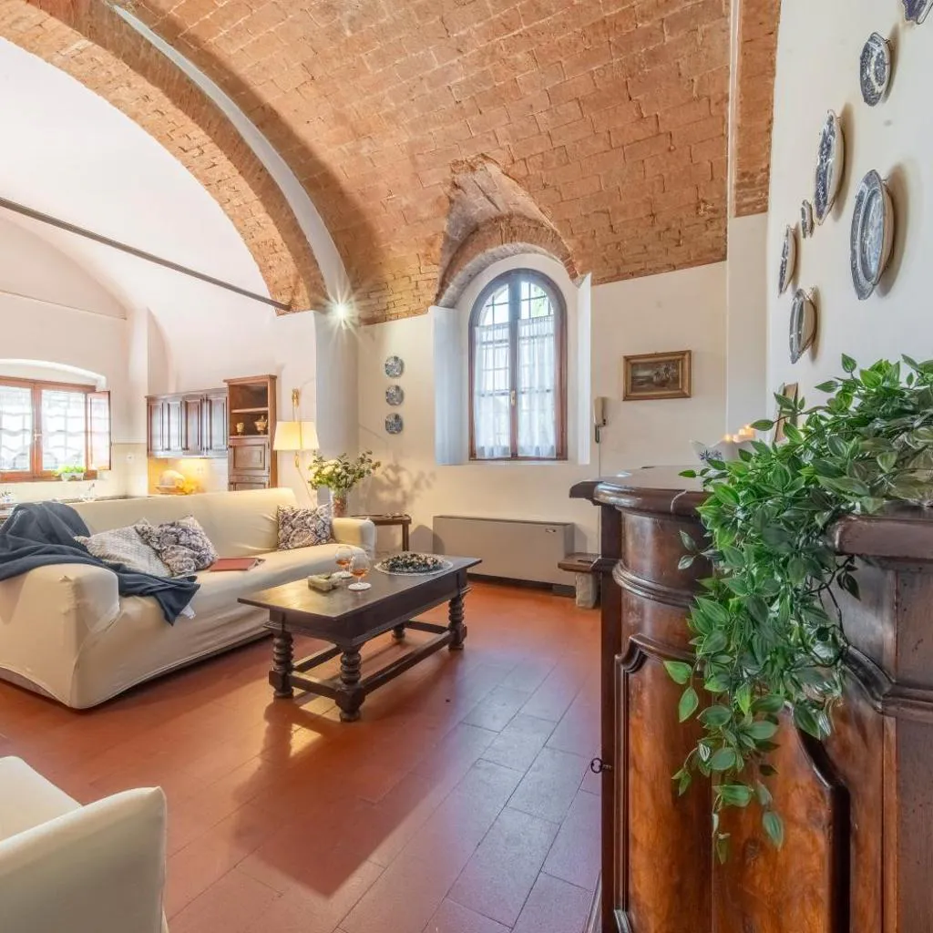 Photograph of Charming Florentine Hideout