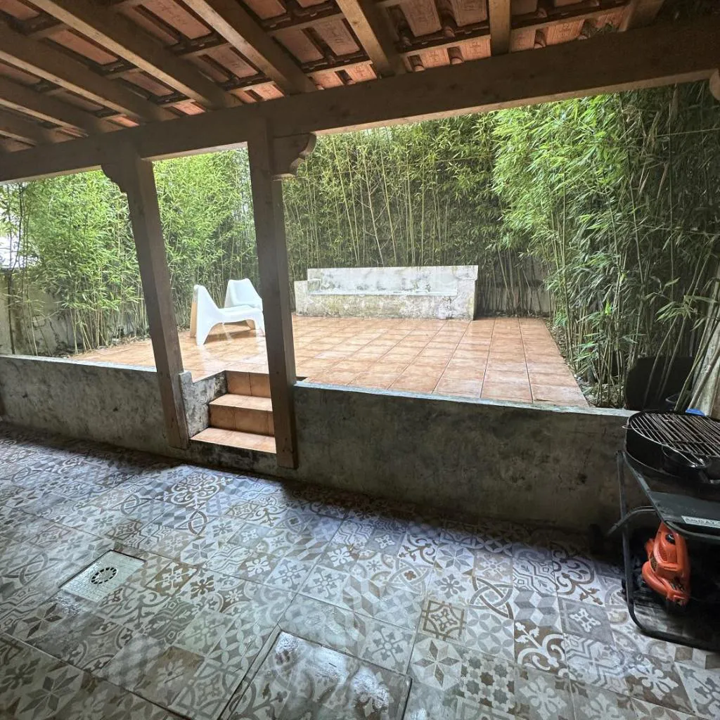 Photograph of Near Monsanto W/ Barbecue