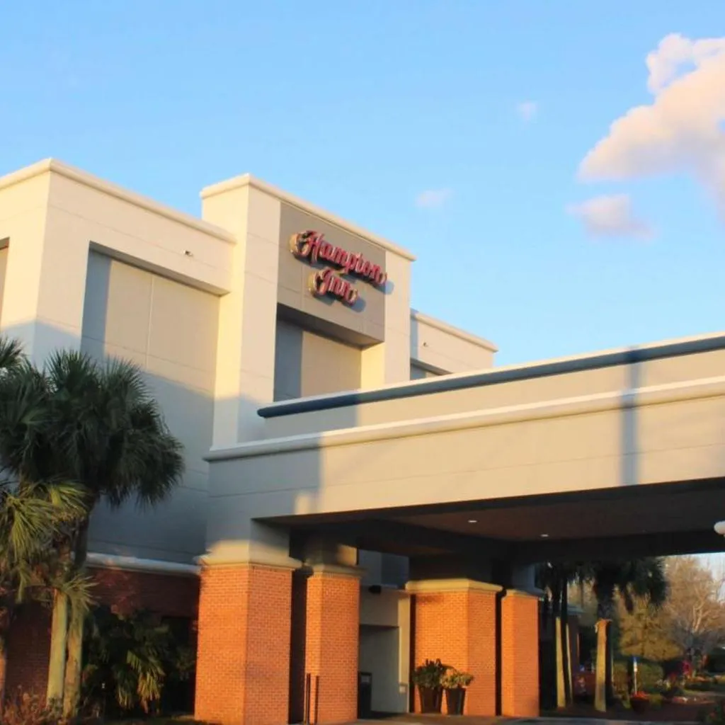 Photograph of Hampton Inn Pensacola-Airport