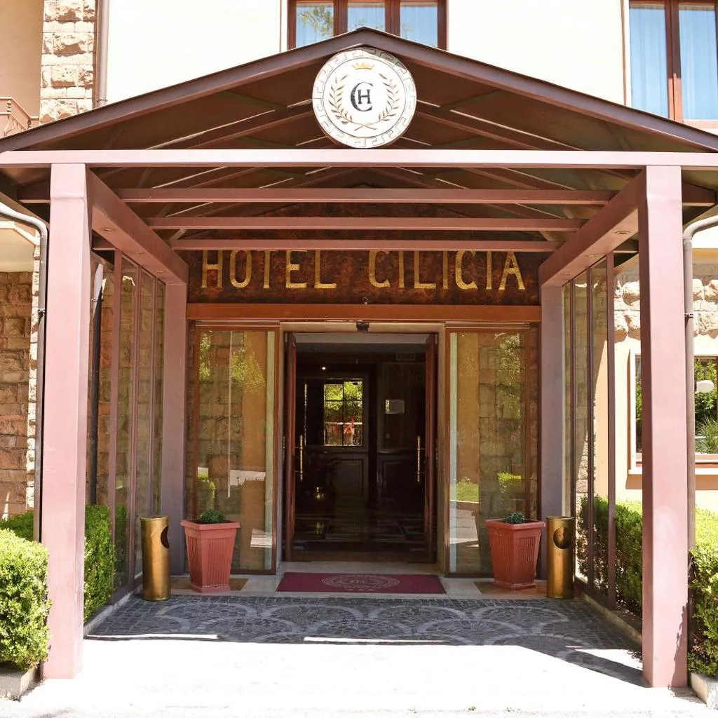 Photograph of Hotel Cilicia
