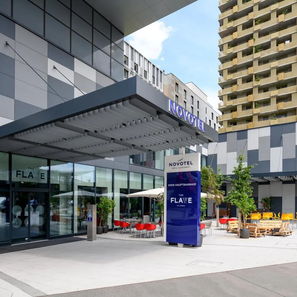Photograph of Novotel Wien Hauptbahnhof