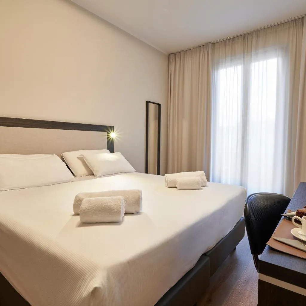 Photograph of Hotel Leonardo da Vinci