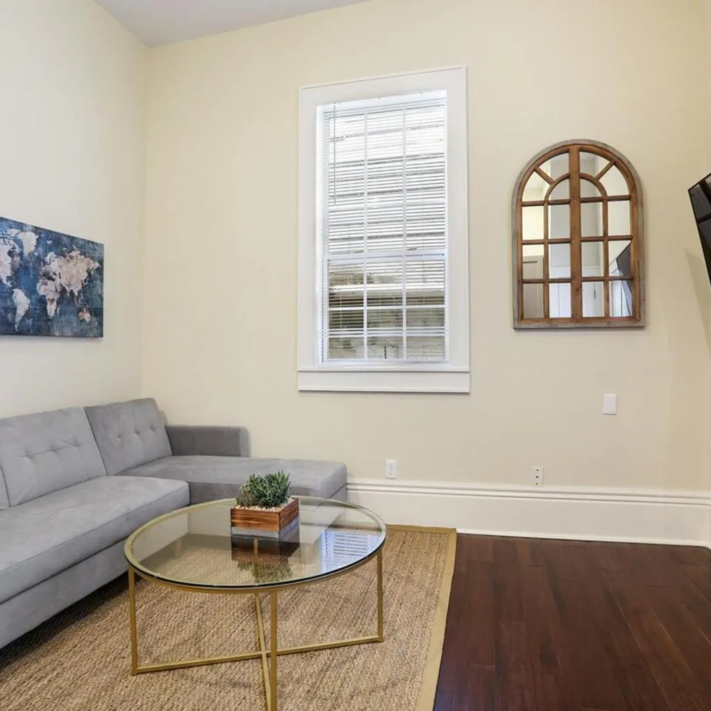 Photograph of Cute 1bed 1bath 4blocks from French Q near Bourbon St and steps to Jazz Venues
